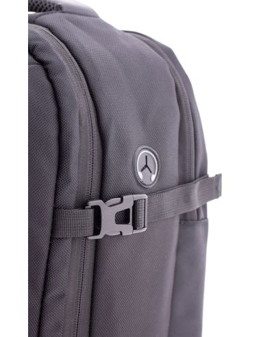 Mochila CLYDE Grande Cabina: Portátil 15", Nylon Resistente